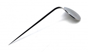 Игла тимпанальная с пластинчатой ручкой прямая
